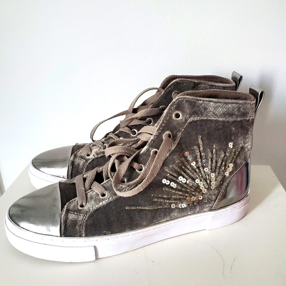 New Guess sneakers